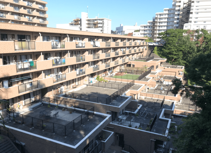 横浜市のマンション買取価格／ファミールヒルズ港南台弐番館｜2,450万円